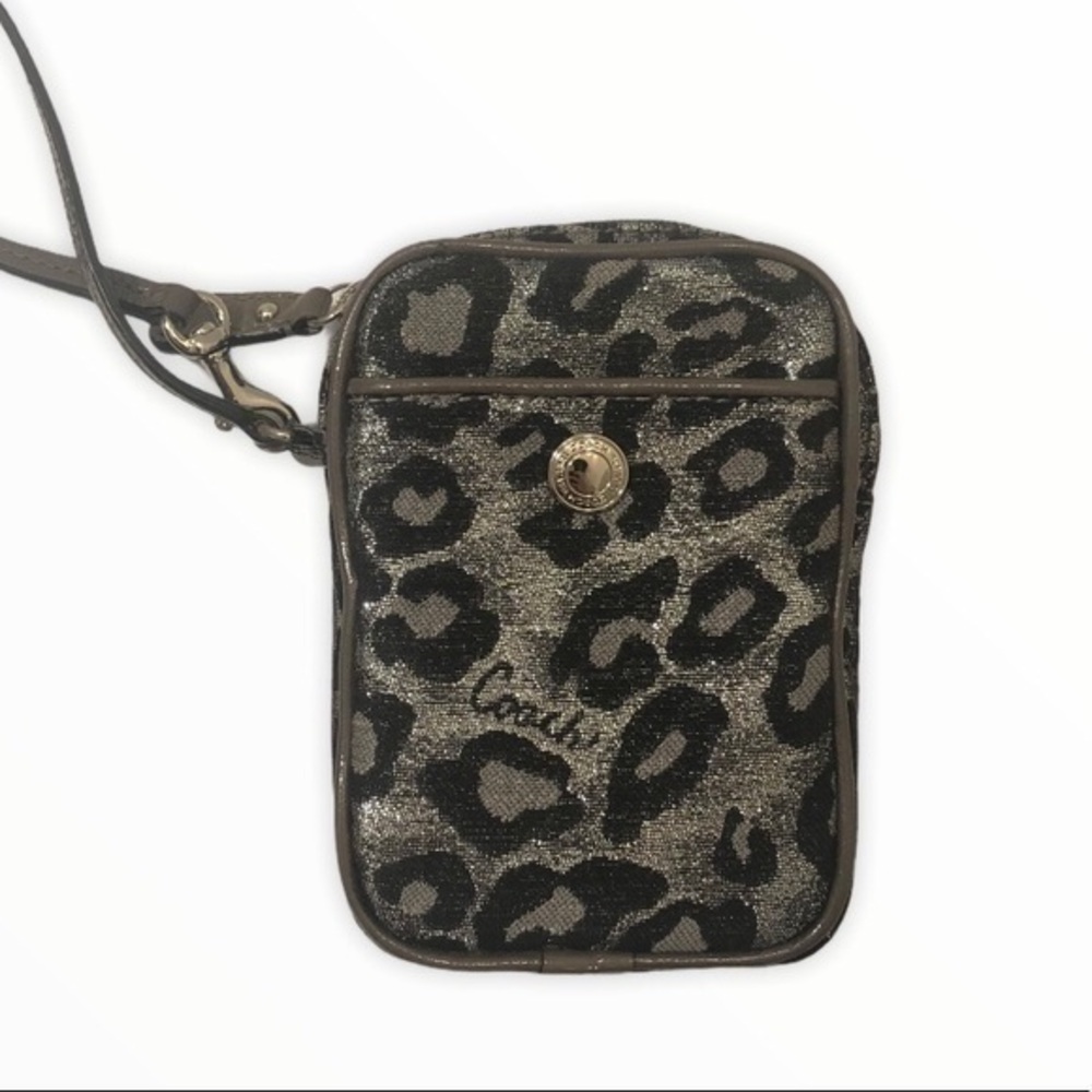 Coach vintage y2k black silver leopard ocelot wristlet bag